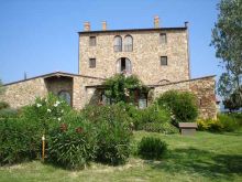 Farmhouse for sale in Lunigiana, Tuscany